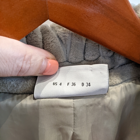 Authentic Akris Punto velvet jacket - Picture 4 of 8